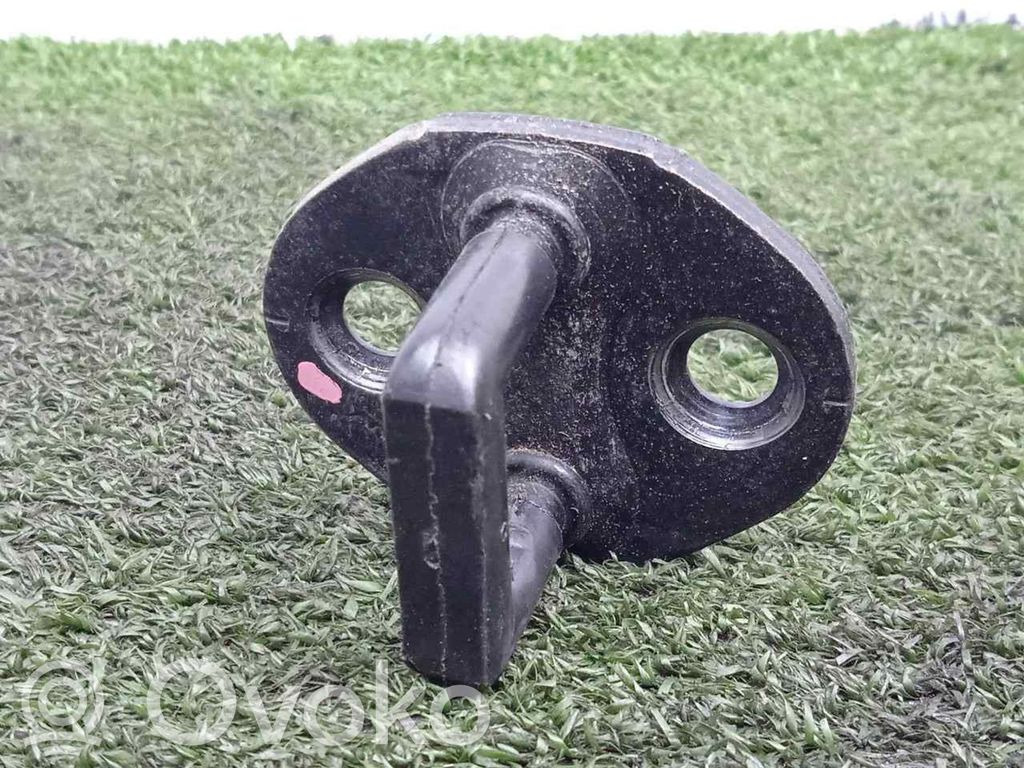 Mitsubishi Montero Front door lock 