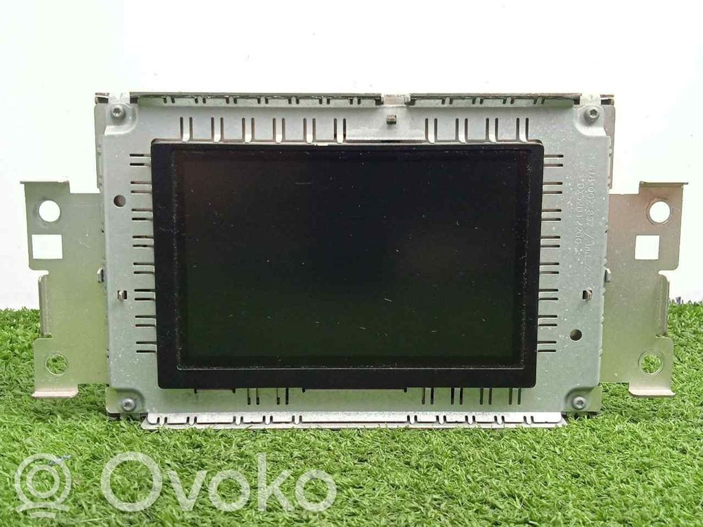 Pantalla del monitor frontal