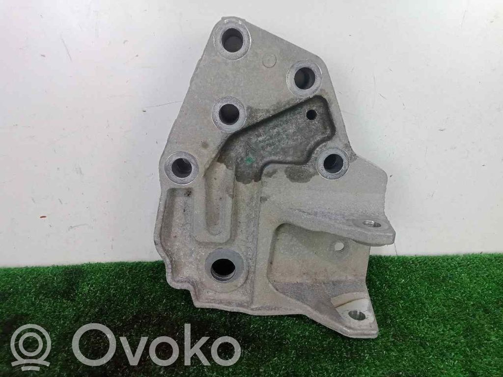 Soporte de montaje del motor   EJ326P096AA
