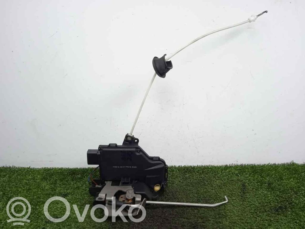 Etuoven lukko   4B1837015B,9PINES,CONECTORNEGRO