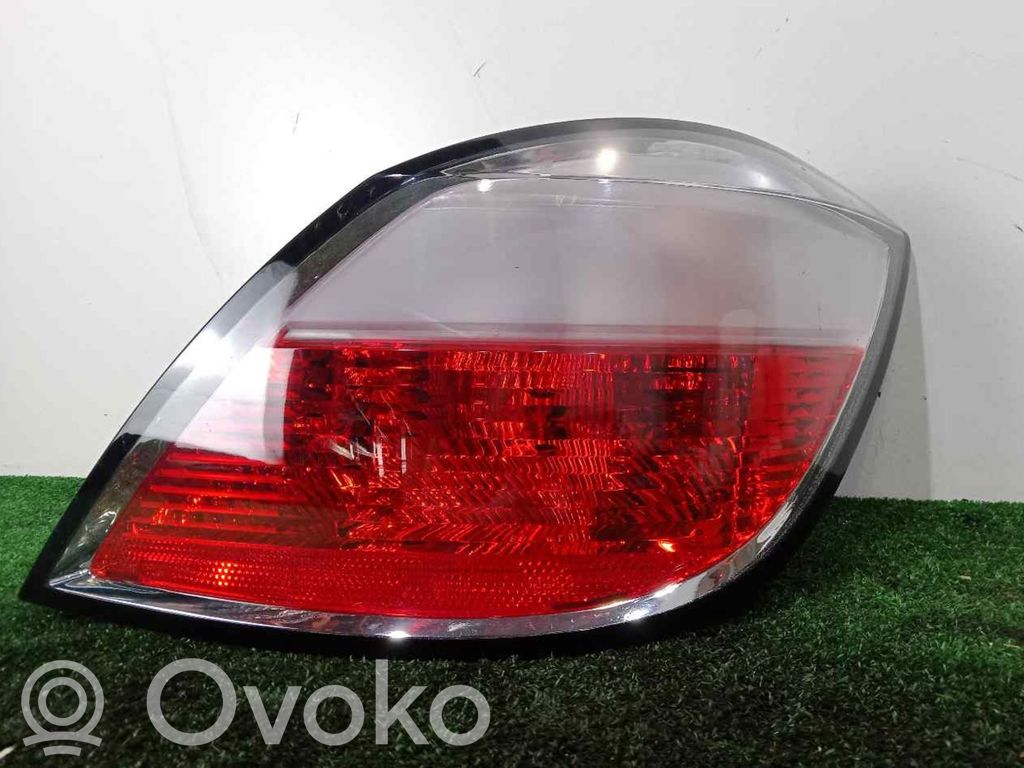 Opel Astra G Galinis žibintas kėbule 