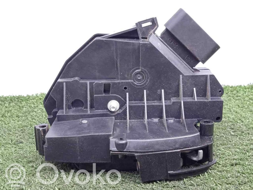 Cerradura de puerta delantera   CM5AA21812DB,5PINES
