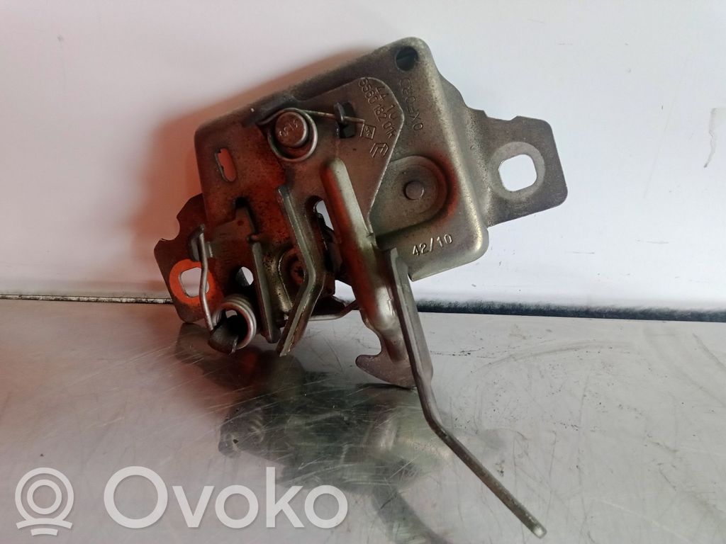 Renault Kangoo II Tie down hook / loop 