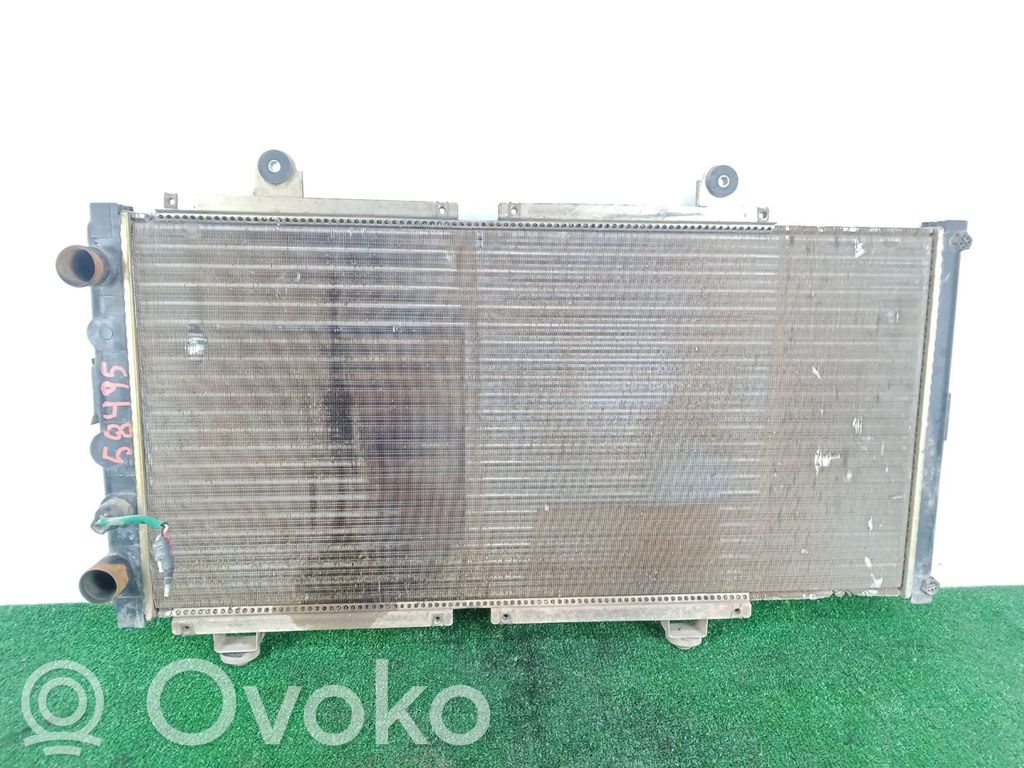 Aušinimo skysčio radiatorius   8MK376720071,BEHRHELLA,825X414X42MM