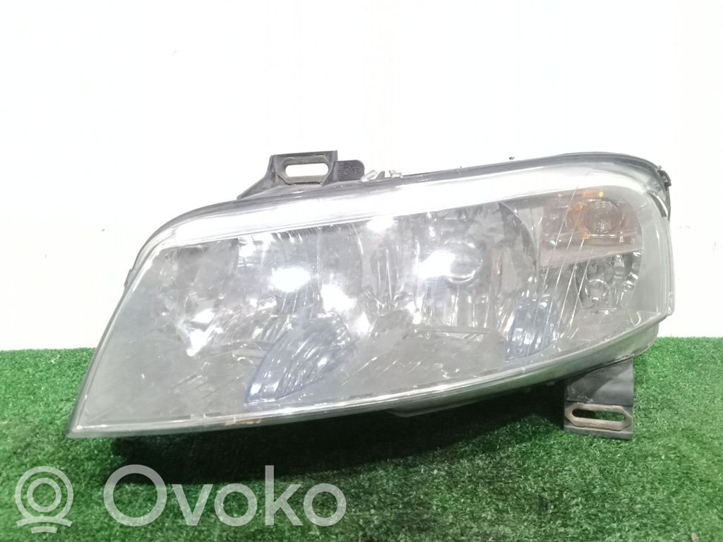 Headlight/headlamp   517127180,5PUERTAS