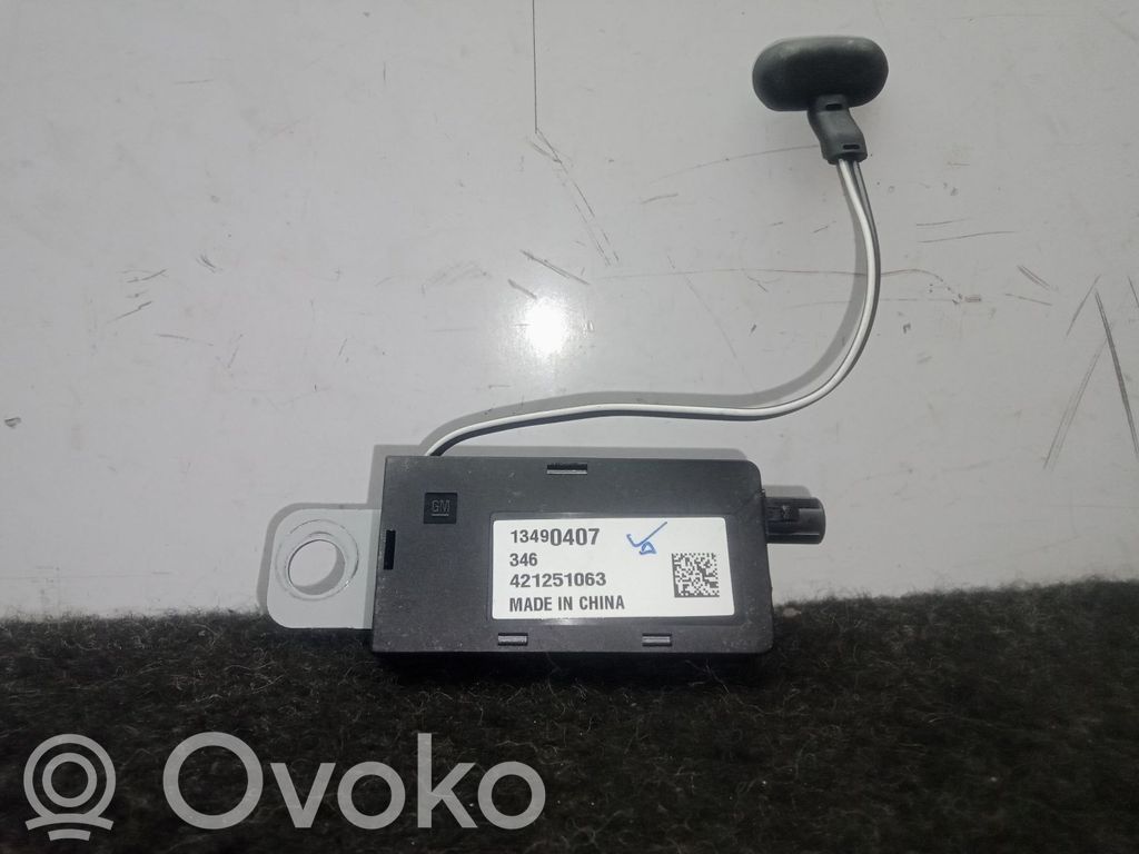 Opel Astra K Antenne radio