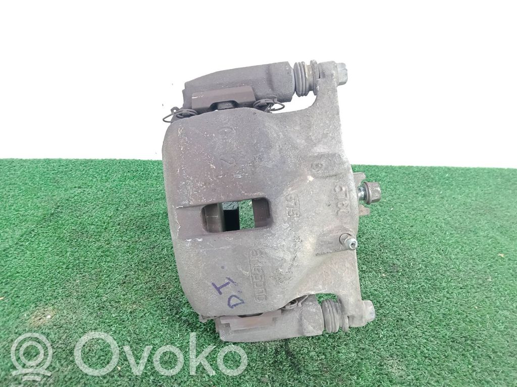Caliper de freno delantero   5510261M01999