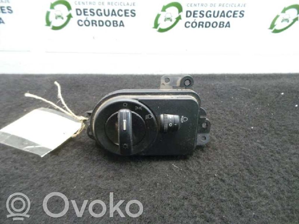 Ford Fiesta Multifunctional control switch/knob 