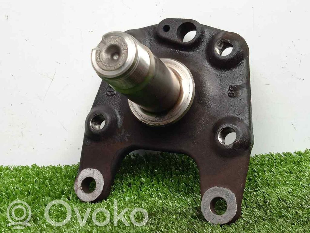 Peugeot Partner Rear wheel hub spindle/knuckle 