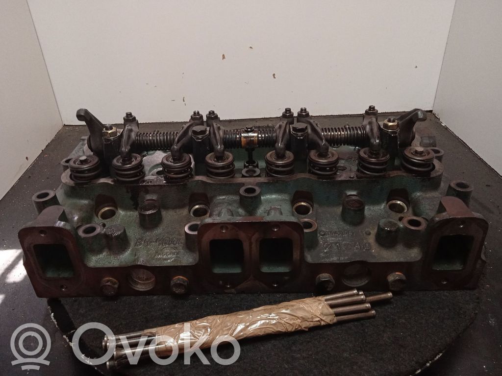 Engine head   1104208741B44011