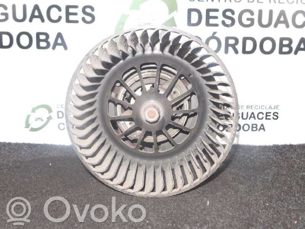 Вентилятор печки   AV6N18456CA