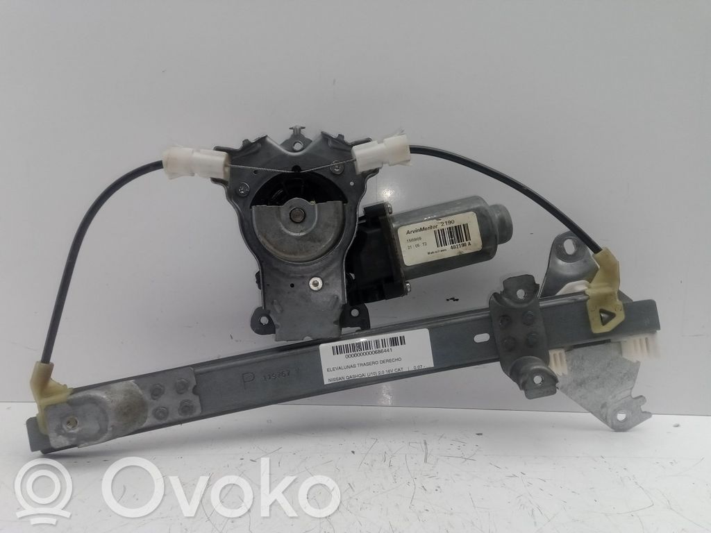 Nissan Qashqai+2 Rear door window regulator with motor 