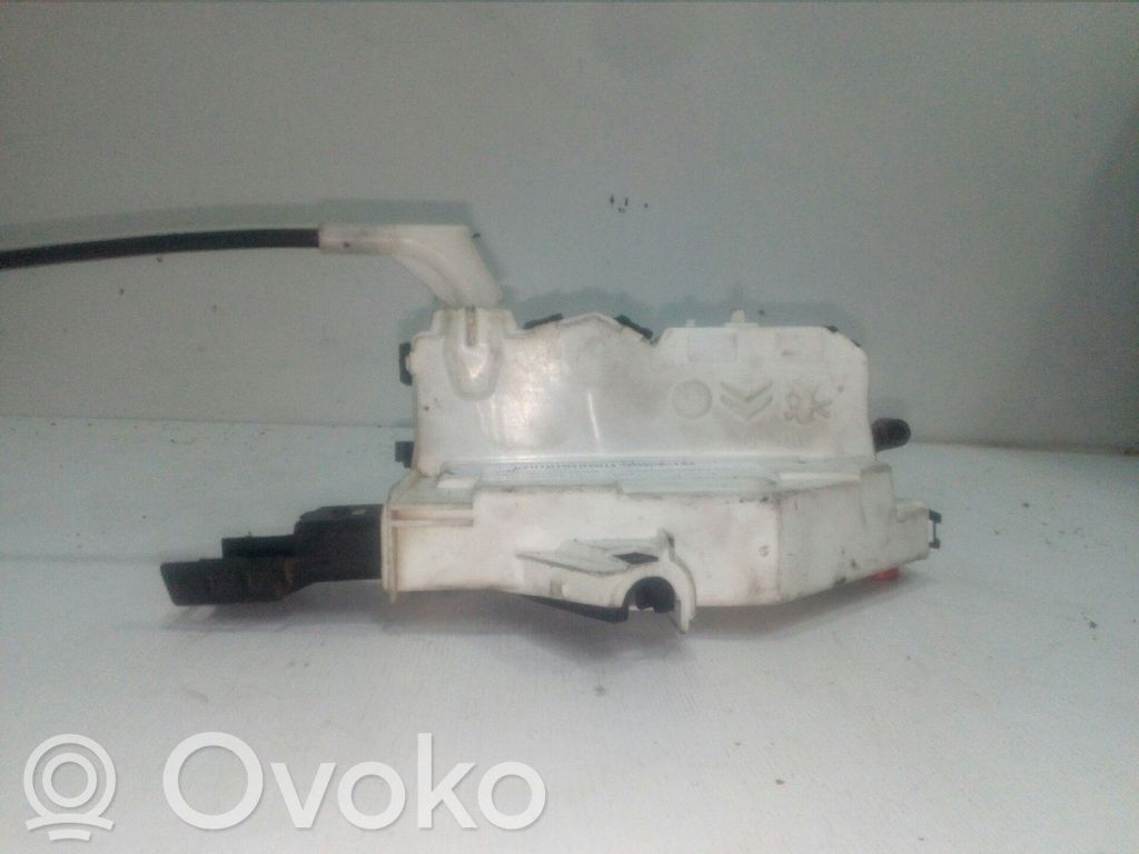Takaoven lukko   A04096