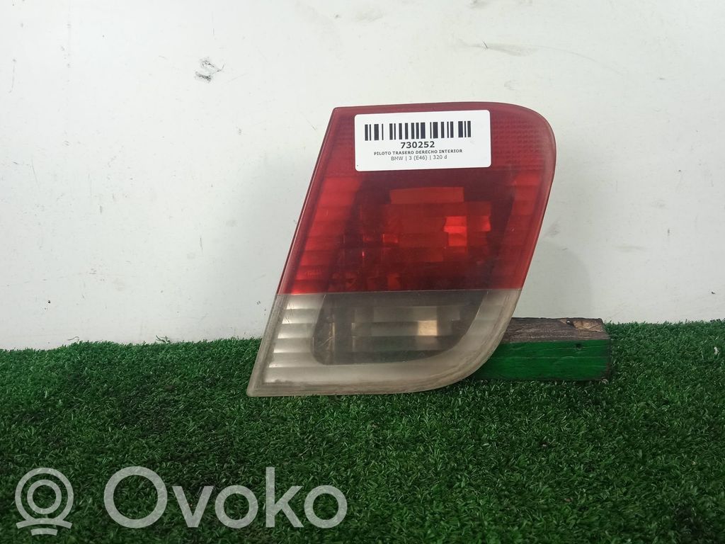 Aizmugurējais lukturis pārsegā   388522R1,BLANCO,0105EXTERIOR