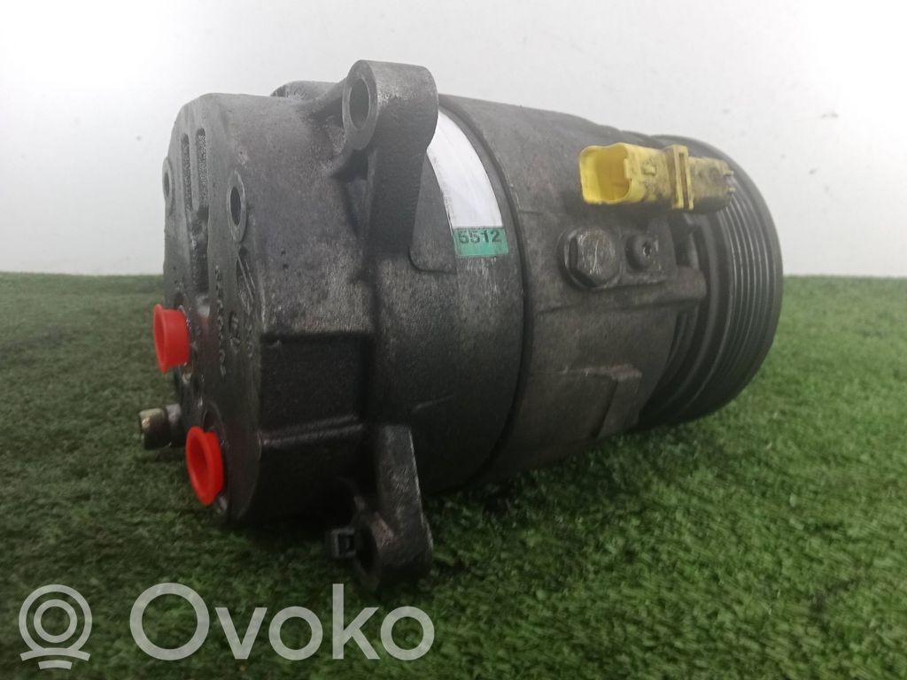 Ilmastointilaitteen kompressorin pumppu (A/C)   1135512