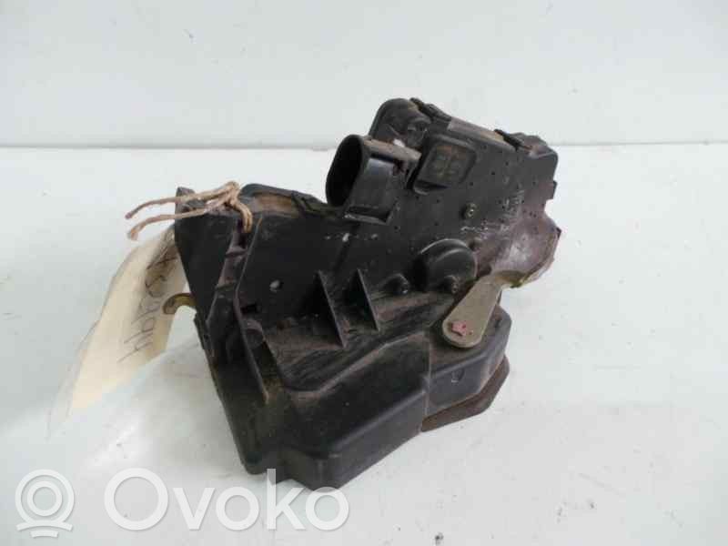 Rear door lock   9800,7PINES