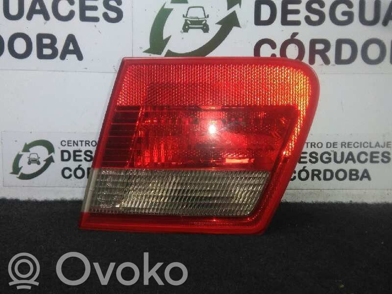 BMW 3 E46 Tailgate rear/tail lights 