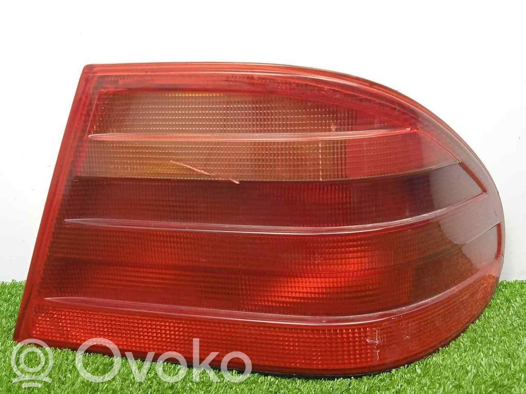 Luz trasera/de freno   9800