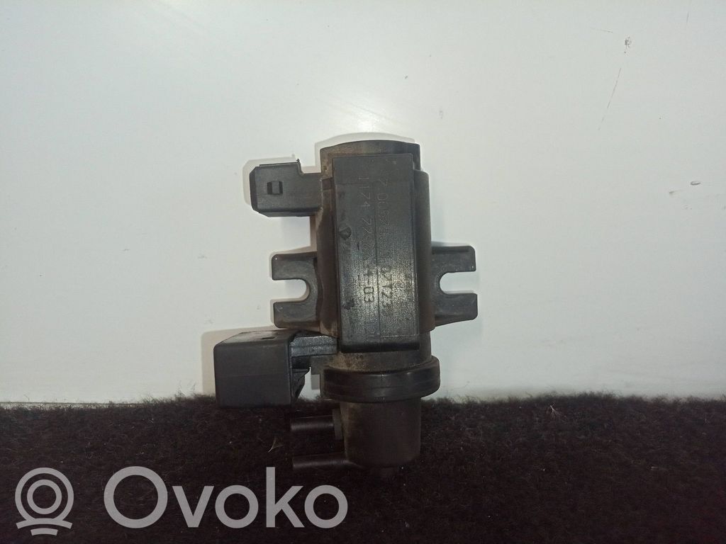 Secondary air pump   779663403
