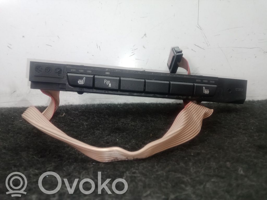 BMW 3 E90 E91 Ilmastoinnin ohjainlaite/moduuli 