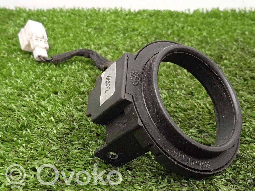 Mitsubishi Carisma Antenă radio 