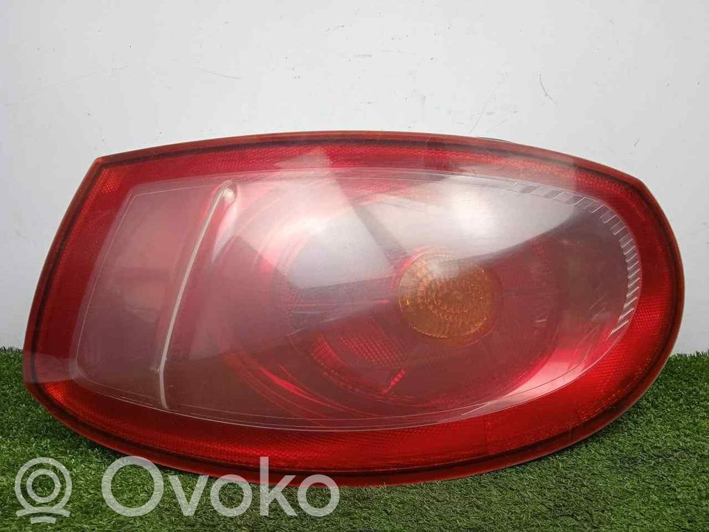 Lampa tylna   SINREFERENCIA