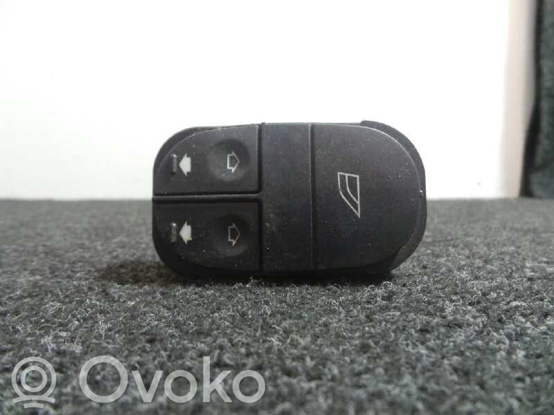 Ford Mondeo MK I Interruptor del elevalunas eléctrico 