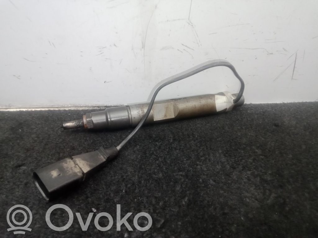 Volkswagen Polo Fuel injector 