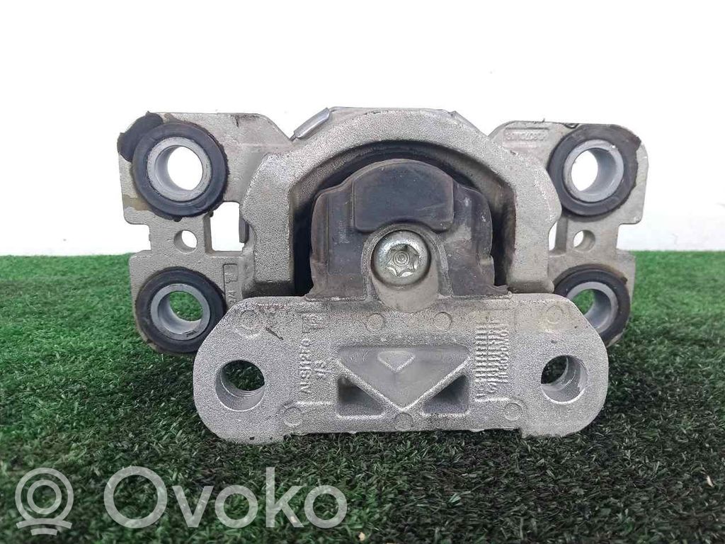 Supporto di montaggio del motore   8G9N7M121BA