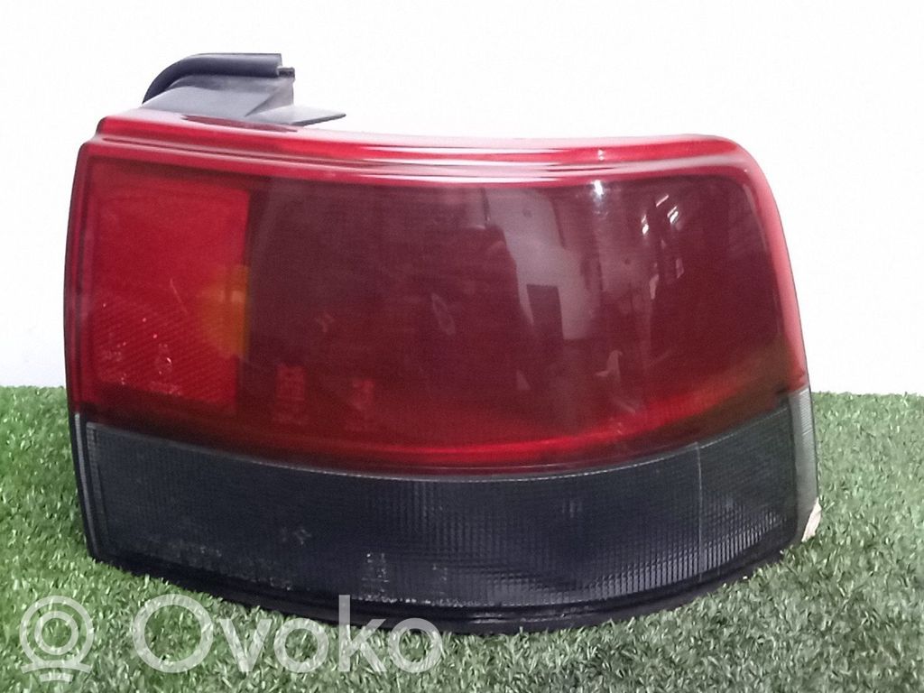Hyundai Santamo Luz trasera/de freno 
