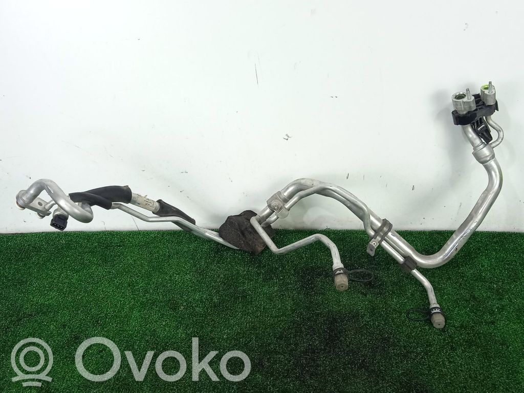 Land Rover Discovery Sport Ilmastointilaitteen putki (A/C)