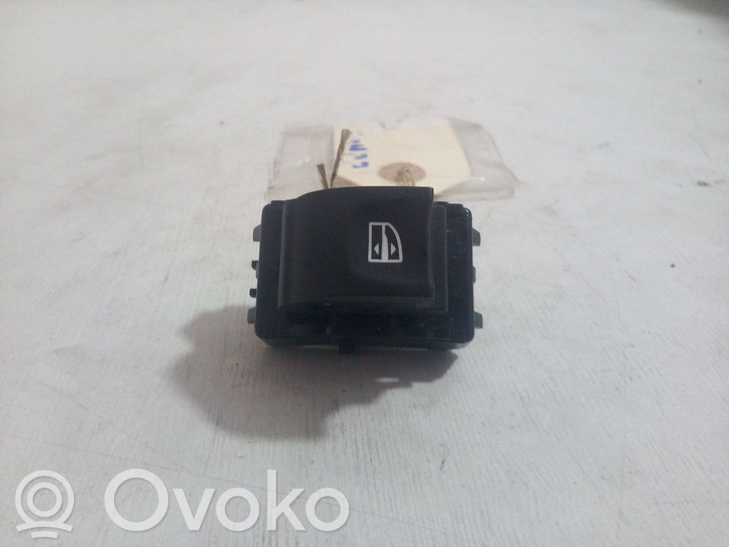 Interruptor del elevalunas eléctrico   254010003RA