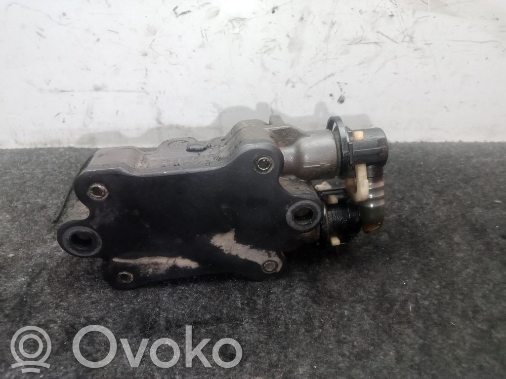 Mercedes-Benz E W210 Bomba interna de combustible 