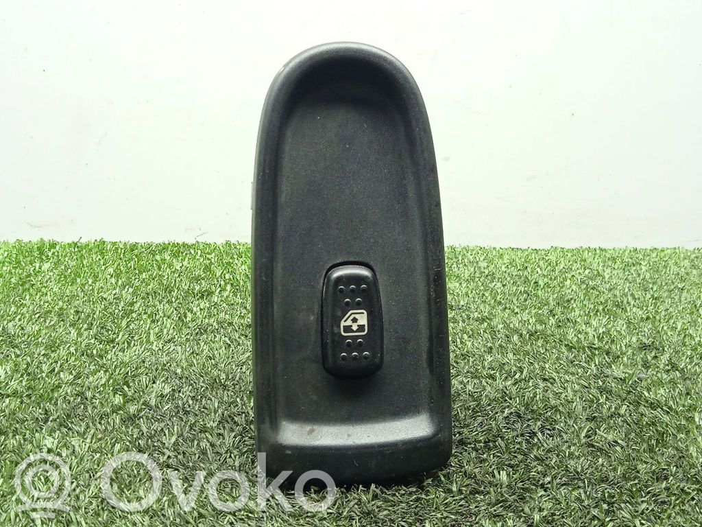 Iveco Daily 4th gen Przyciski szyb 