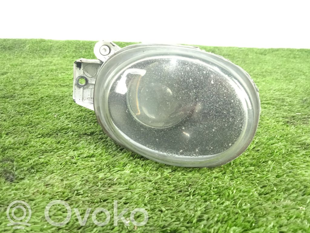 Światło przeciwmgłowe przednie   1M0941699C742831,VALEO