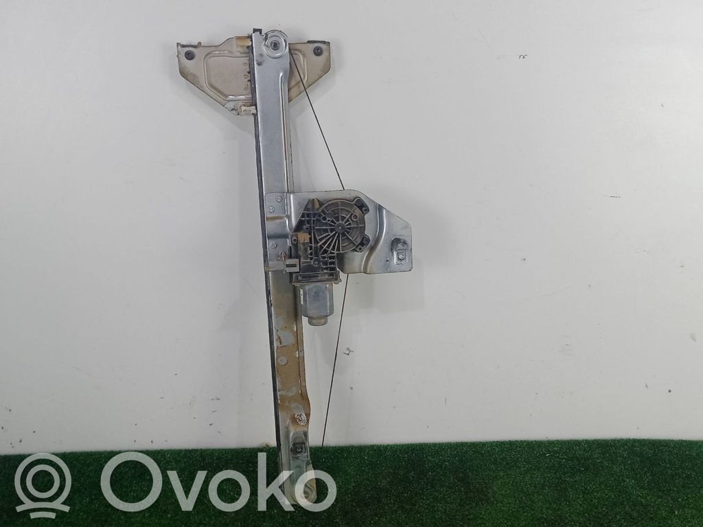 Front door manual window regulator