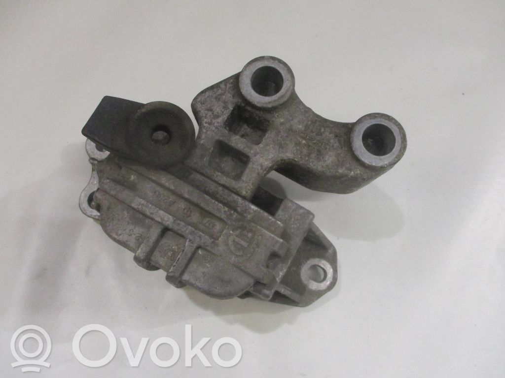 Engine mount bracket   0A236,03846,00520497460,08017