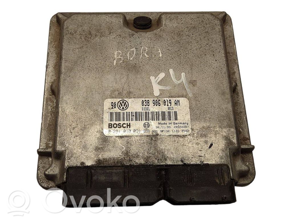 Volkswagen Golf IV Engine control unit/module 