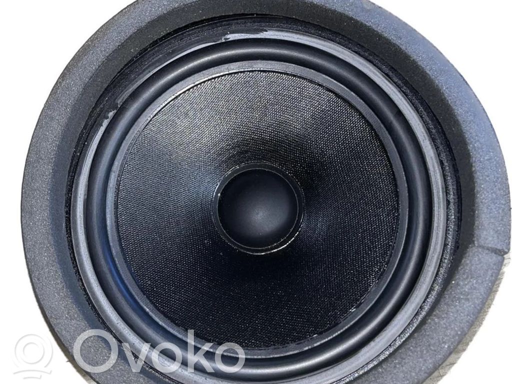 BMW X5 E53 Takaoven kaiutin 
