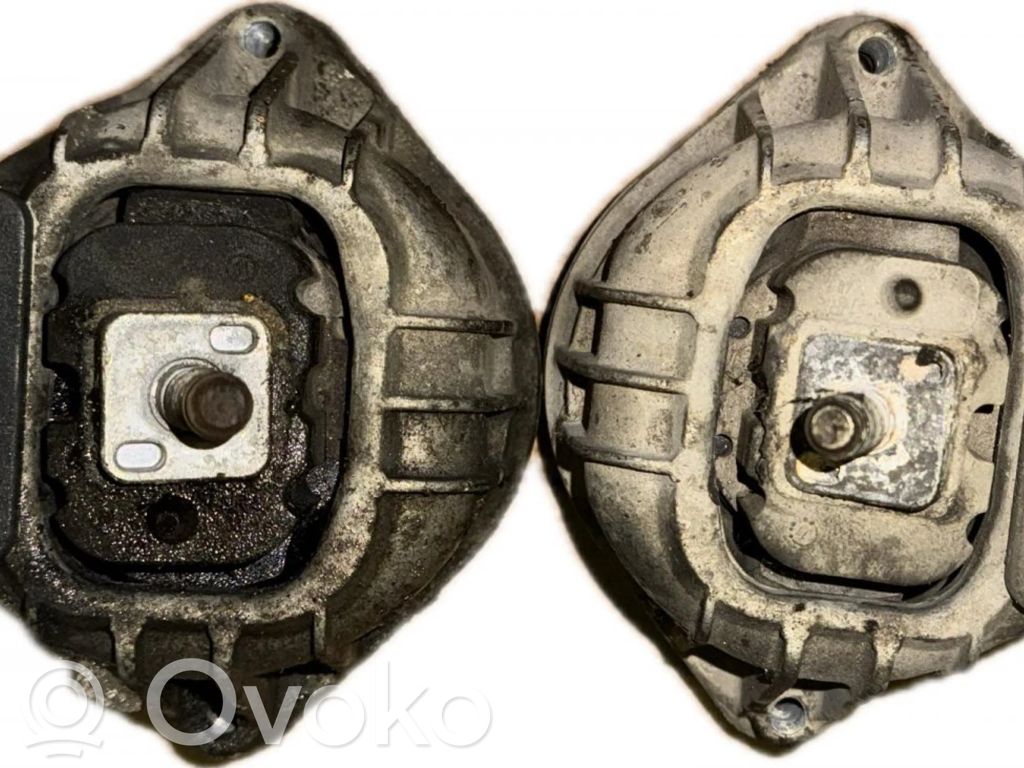 Engine mount bracket   22116768800,22116768800