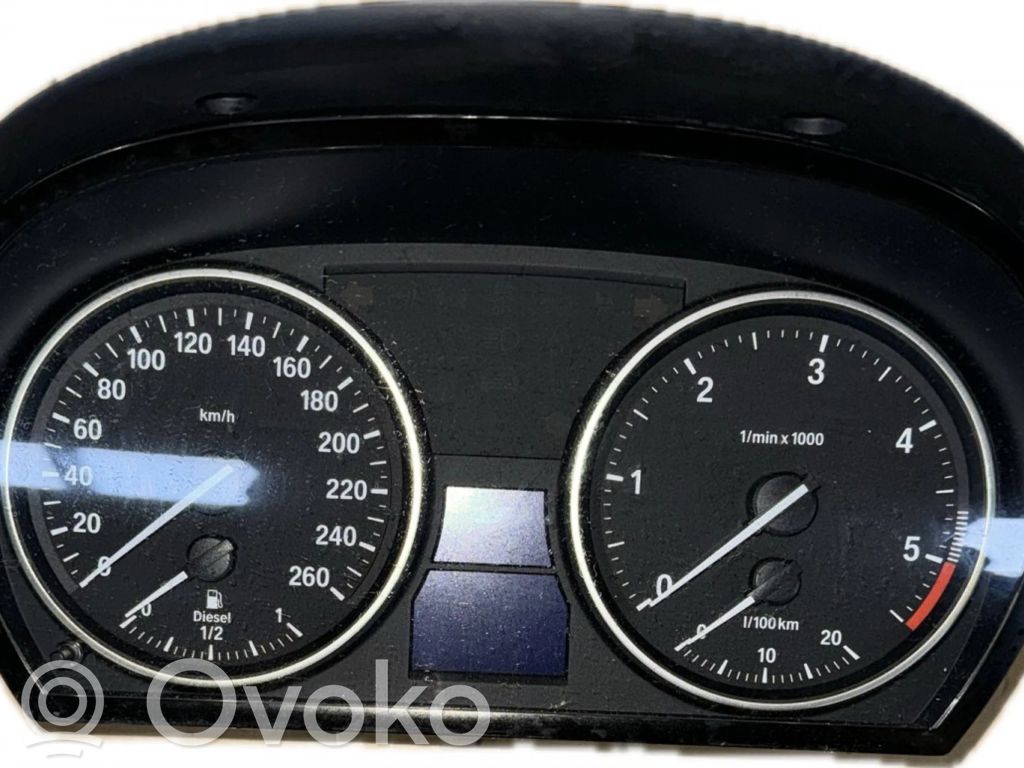 BMW X1 E84 Geschwindigkeitsmesser Cockpit 