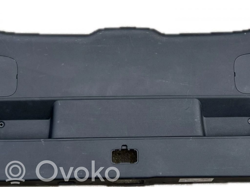 Poszycie klapy tylnej bagażnika i inne elementy   81750D4300