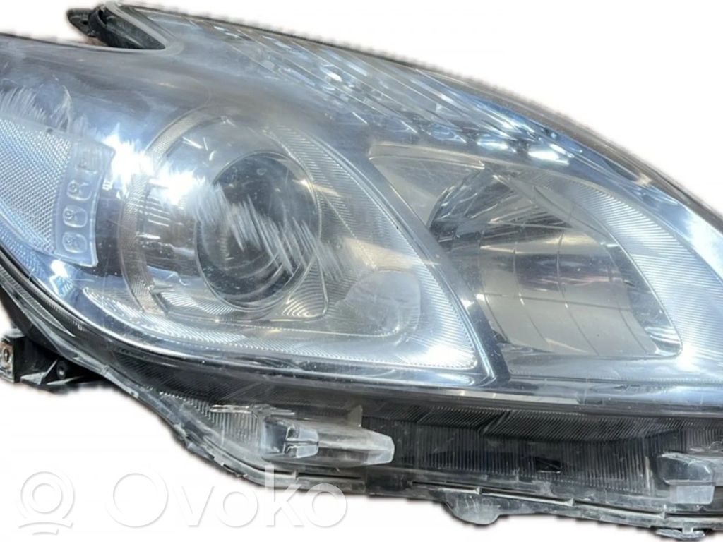 Toyota Prius (XW30) Lampa przednia 