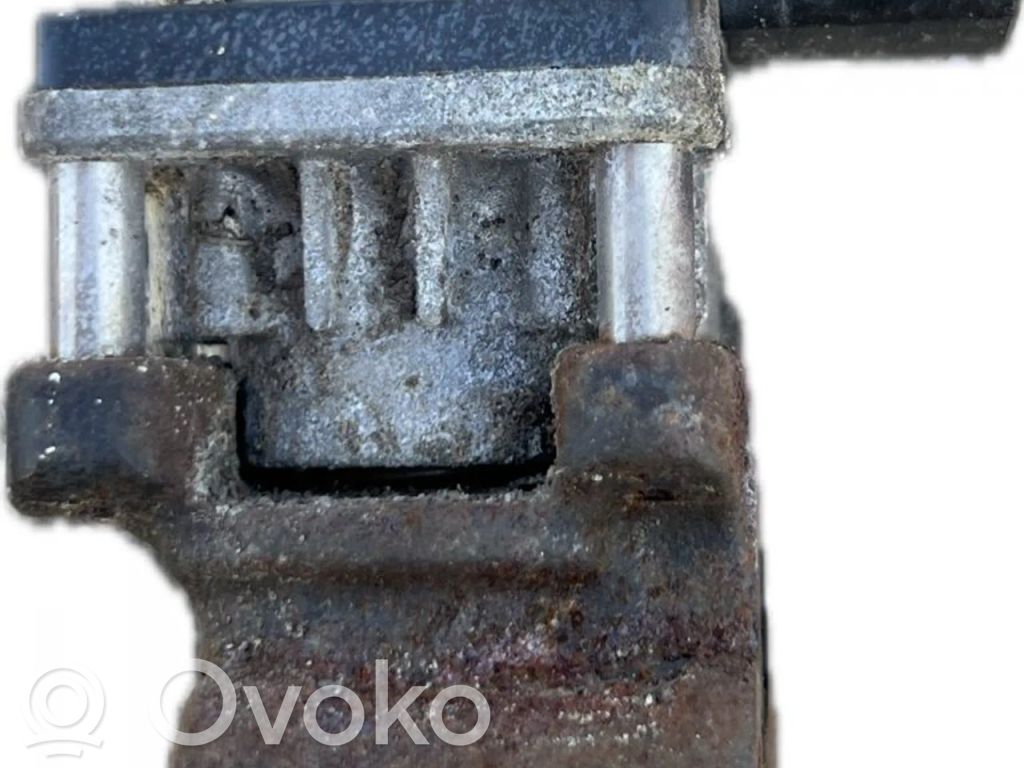 Subaru Legacy Válvula EGR 