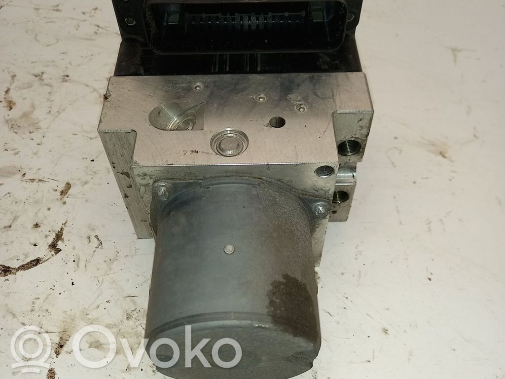 BMW X5 E70 ABS Pump 