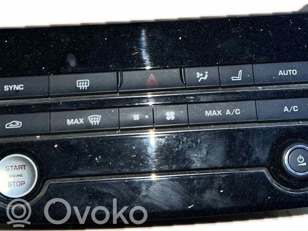 Jaguar XE Climate control unit 