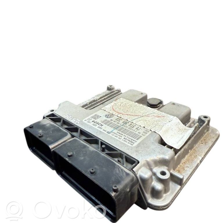 Volkswagen Golf VI Engine control unit/module 