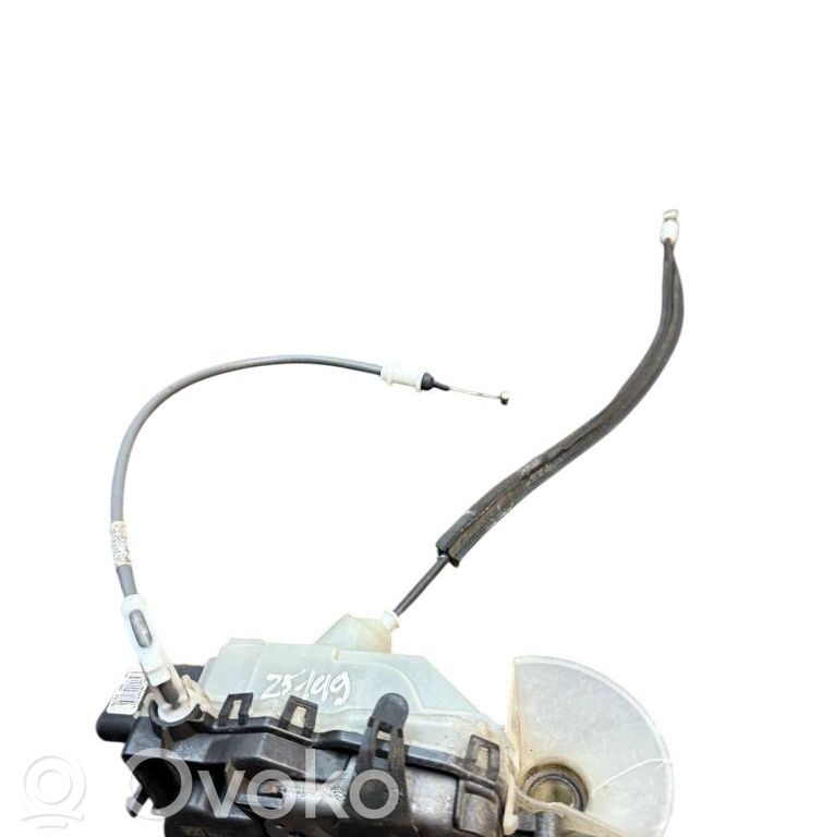 Citroen C3 Aircross Front door lock 