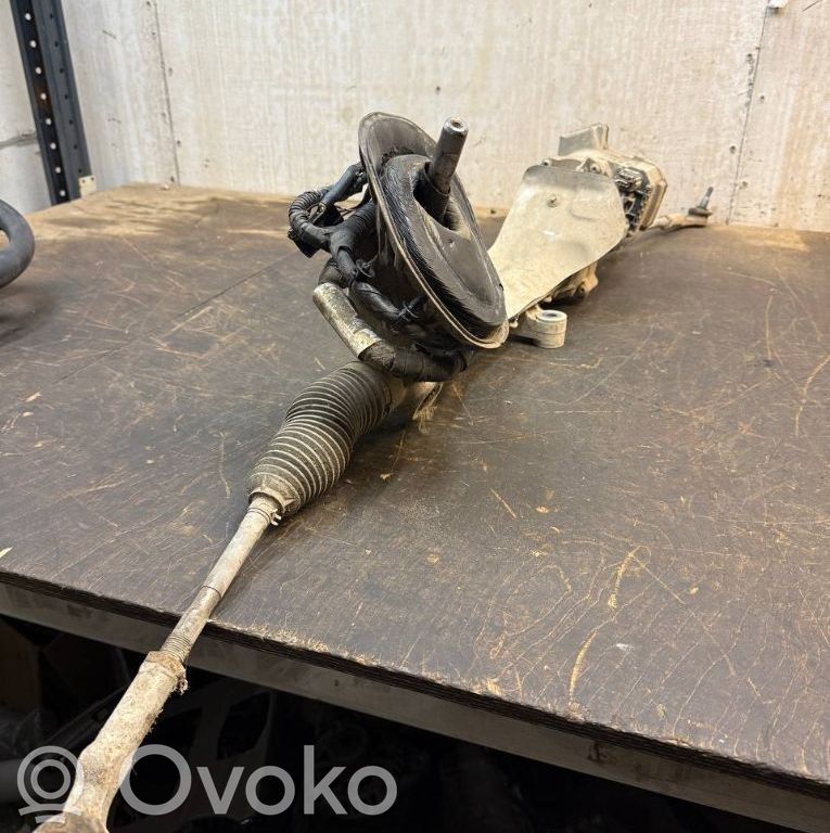 Ford Grand Tourneo Connect Hammastanko 