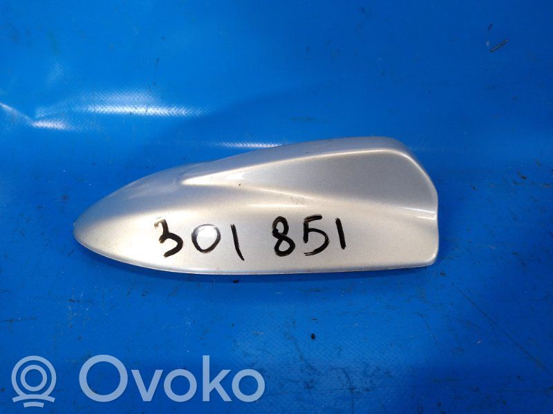 GPS-pystyantenni   39850327,31210328